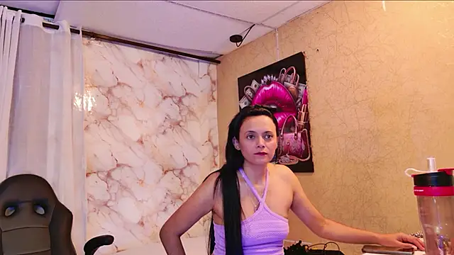 QueenSallyDesire online show from April 24, 2:58 am