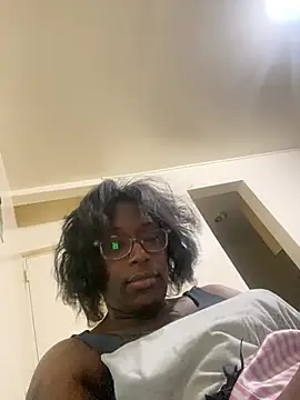 Sinfulwaterfalls online show from April 25, 8:50 pm