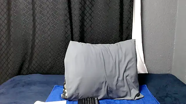 CrazeAss online show from April 19, 10:56 pm