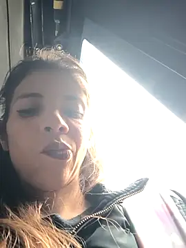 ValentinaRivers online show from April 24, 1:03 pm