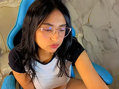 Velvet Jane a online show from March 8, 1:04 pm