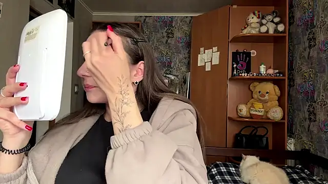 poly princess online show from April 27, 11:51 am