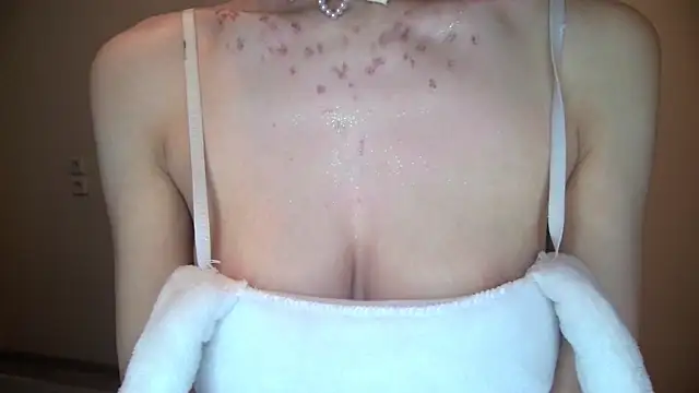 Kate Mooss online show from March 1, 4:18 pm