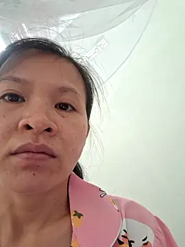 kieuqueen92 online show from February 21, 5:19 am