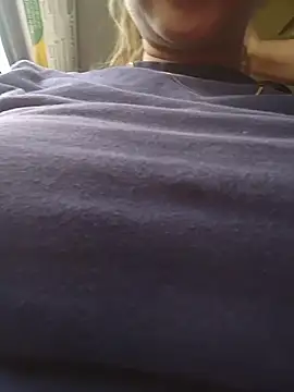 mar coral2 online show from March 11, 6:21 pm