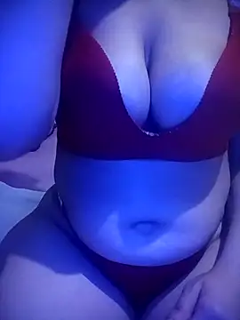 kamita love online show from April 21, 9:11 pm