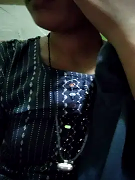 Cute aroshi online show from May 31, 3:29 pm