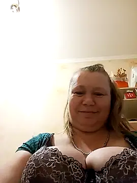 KiraStanton online show from April 24, 5:16 pm