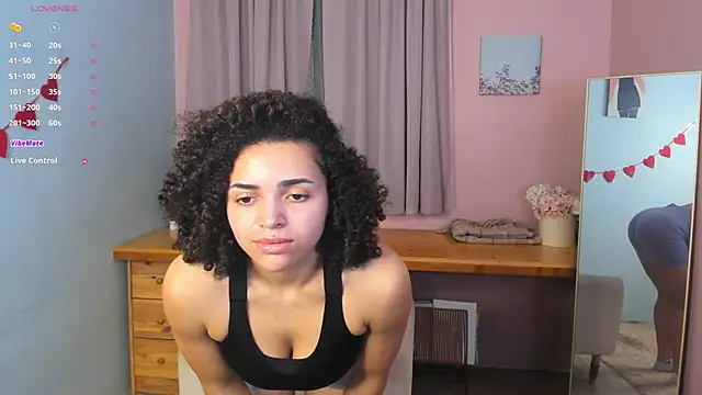 twistlatte online show from March 17, 5:11 am