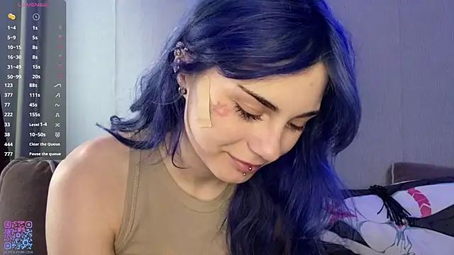 Emmibrilson online show from June 3, 1:56 pm