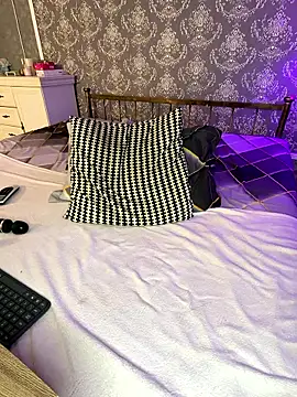 Olivia Noor online show from March 24, 11:21 pm