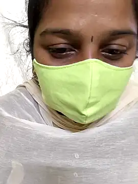 Shaliniqueen online show from March 15, 8:16 am