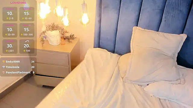  jamiila online show from April 8, 6:32 pm