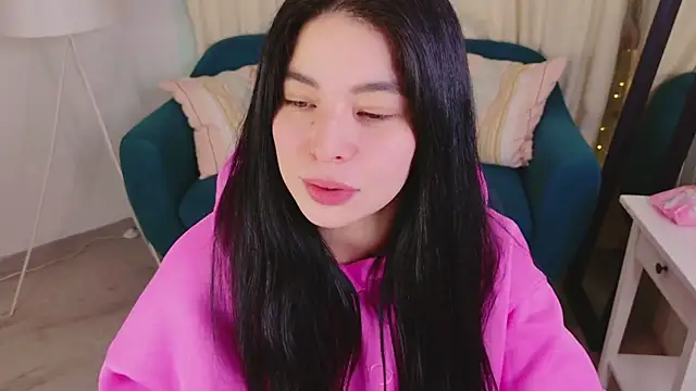 Erika Moan  online show from March 2, 7:15 am