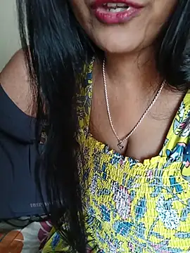 Queenlipx online show from June 21, 7:56 am