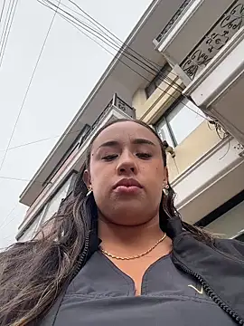 Eyssha online show from March 9, 3:15 pm