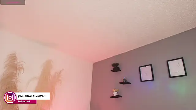 missnataly online show from June 23, 12:08 am