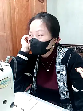 millkon online show from March 10, 9:13 am