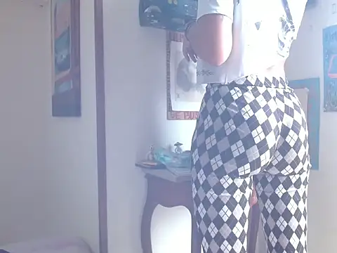 powderblu69 online show from July 27, 9:34 pm