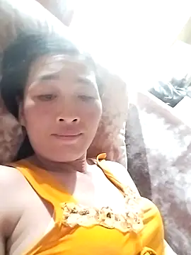 lris-Beauty77 online show from March 15, 3:25 pm