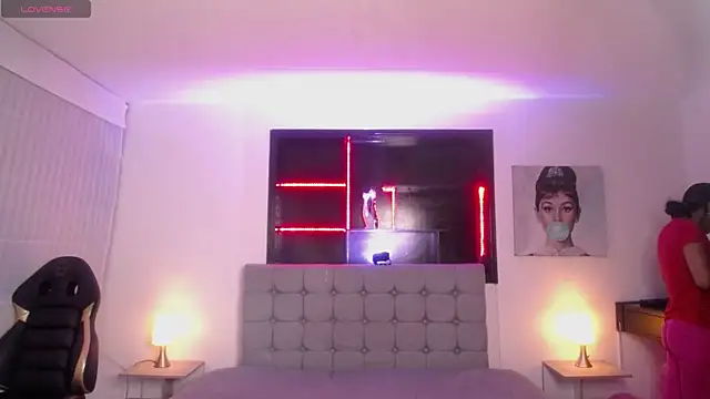 Wendy 1  online show from April 24, 1:52 am