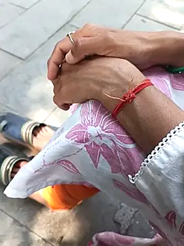 khushi jain online show from February 27, 6:57 am