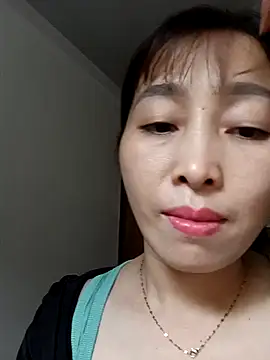 hd love69 online show from February 25, 9:19 am