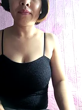 juicy-milu online show from March 21, 1:43 am