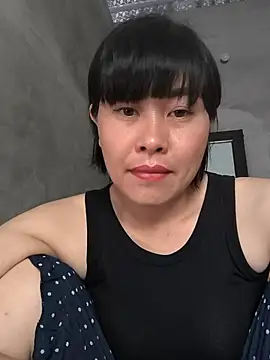 juicy-milu online show from June 12, 9:06 am
