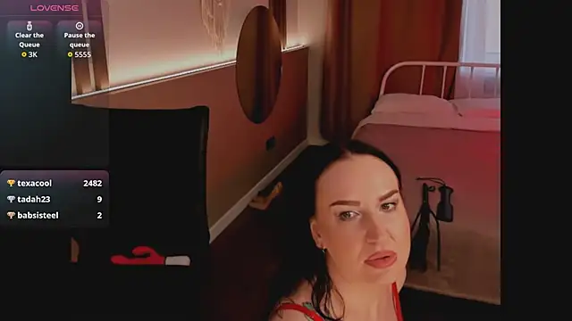 JustGrace online show from April 25, 1:41 pm