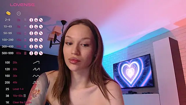 Jade Amore online show from April 24, 4:10 pm