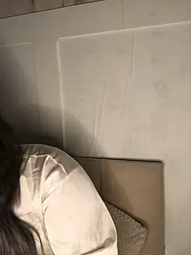 mayawesttt online show from March 7, 9:22 pm