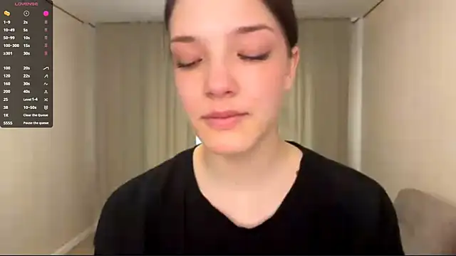 Carolini i online show from March 27, 11:00 am