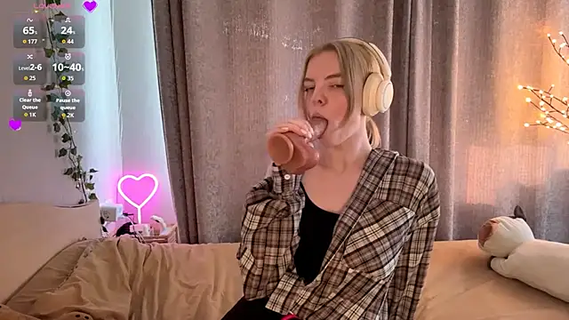 Marry Sornatiko online show from April 25, 3:09 pm