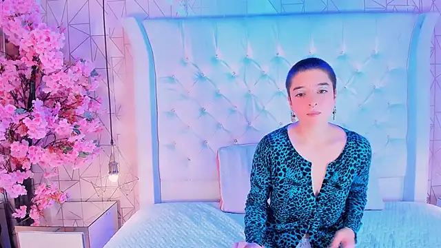 Katanasoler online show from March 7, 9:00 pm