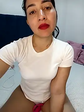 ANGELY WET JEET online show from April 25, 1:41 am