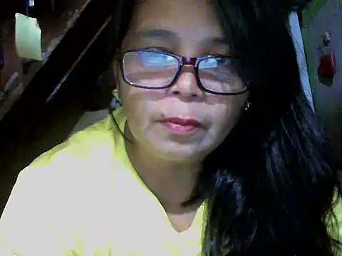 Flowerblossom123 online show from March 22, 10:43 am