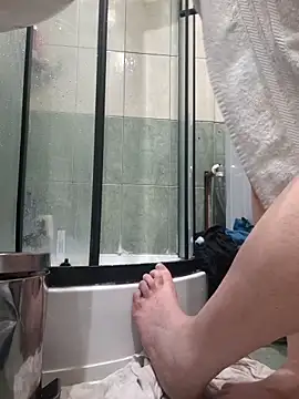 milffa online show from April 15, 9:04 pm