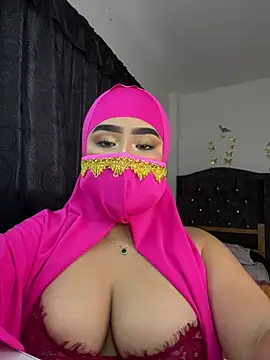 Yasmin cute online show from April 25, 9:45 pm