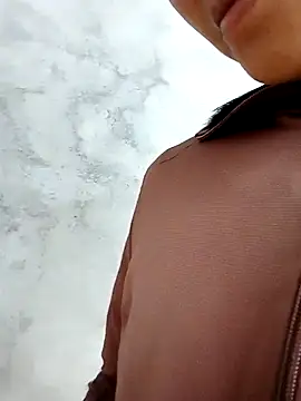 elen8800 online show from March 17, 10:52 am