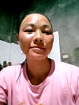 elen8800 online show from April 13, 1:34 pm