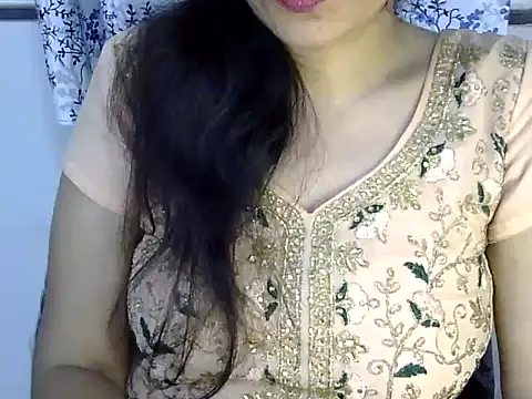 Neha Sharma2 online show from July 31, 1:56 pm