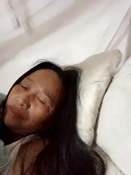 heesuu11 online show from April 24, 8:22 pm