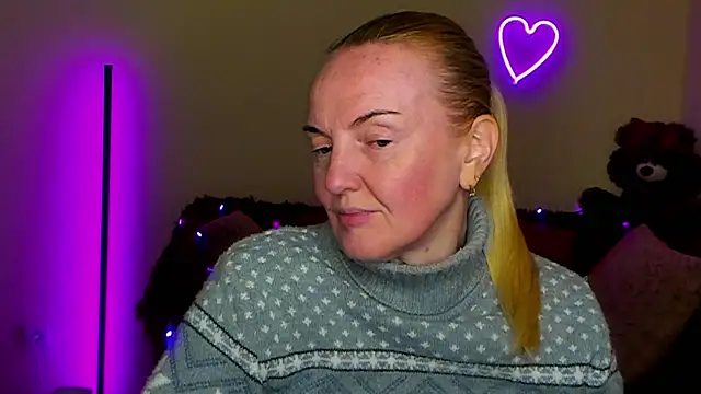 Bella soulmate online show from April 25, 12:41 pm