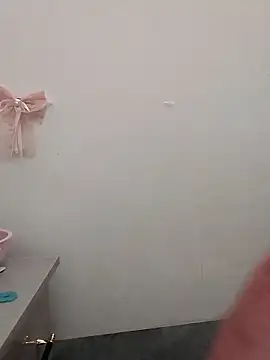 01 ANNA 01 online show from April 23, 6:32 am