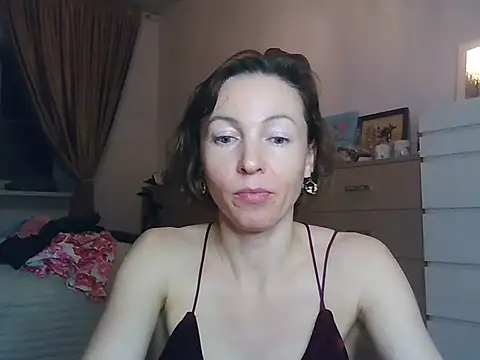 angelicfenix online show from February 25, 4:05 pm