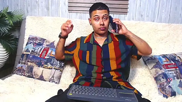 Noha  scott online show from April 27, 3:36 am