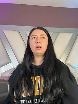 Ashleeyprincess01 online show from April 27, 12:46 pm