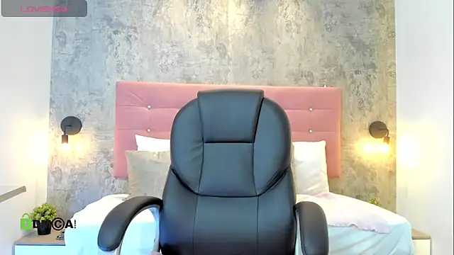 RomaBellanova online show from April 25, 8:28 pm