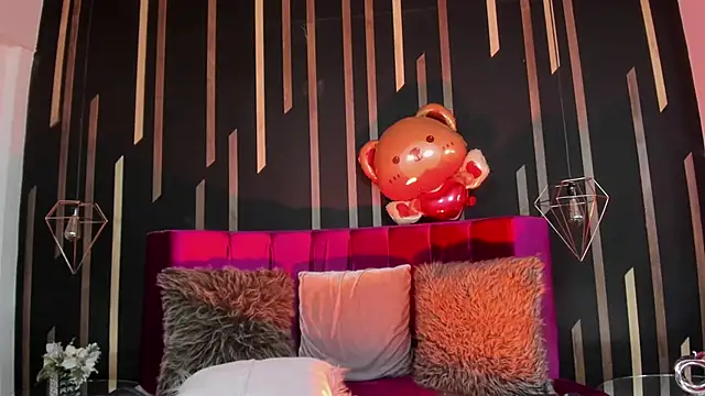 AmeliaaRouse online show from March 7, 11:23 pm